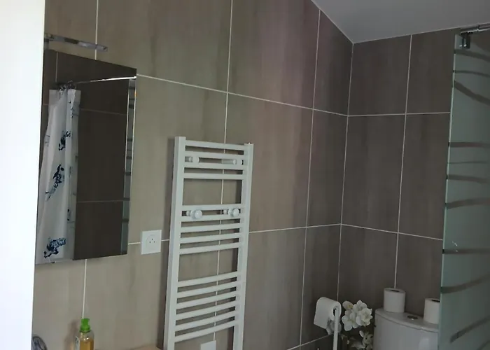 Maison Independante A La Campagne Proche Centre Urbain Vakantiehuis