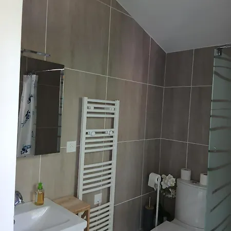 Maison Independante A La Campagne Proche Centre Urbain Tatil Evi